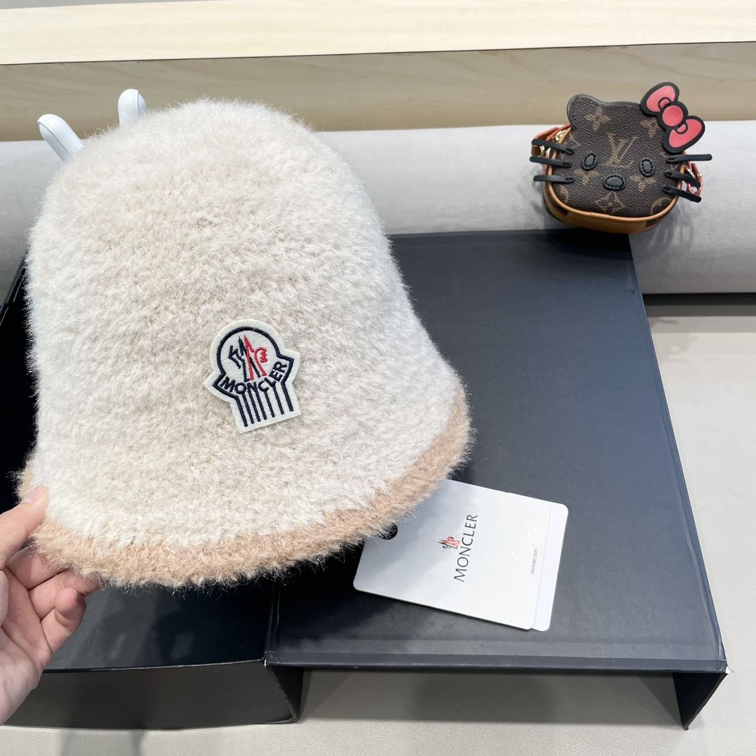 Moncler Caps